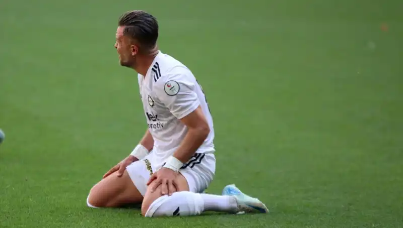 Küme Düşme Tehditleri ve Puan Silme Cezası: Futbolda Neler Oluyor?