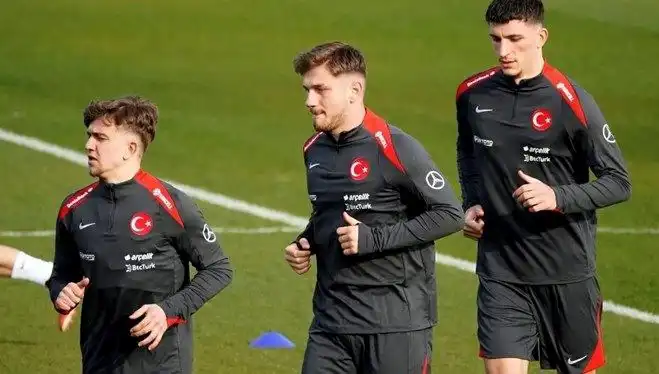 Fenerbahçe ile Anılan Milli Yıldız Galatasaray'a Transfer Oluyor!