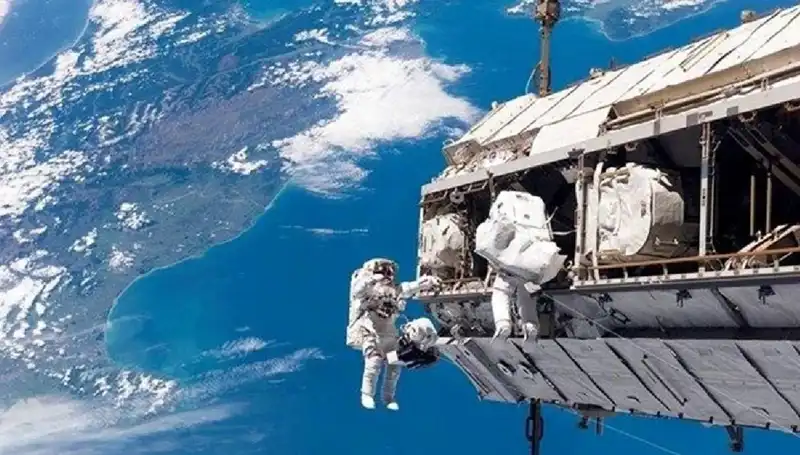NASA ve Rusya Uzay İstasyonu Ortaklığını Güçlendiriyor: Gelecekteki Projeler Neler Olacak?