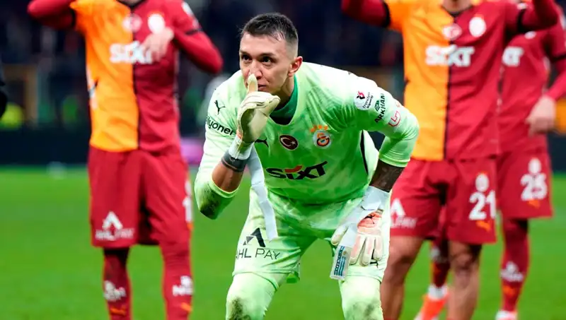 Muslera'nın Yerine Geçebilecek Yeni Kaleci Adayını Keşfettik!