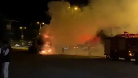 Zonguldak'ta Sıra Dışı Olay: Seyir Halindeki TIR Yangın Çıkardı!