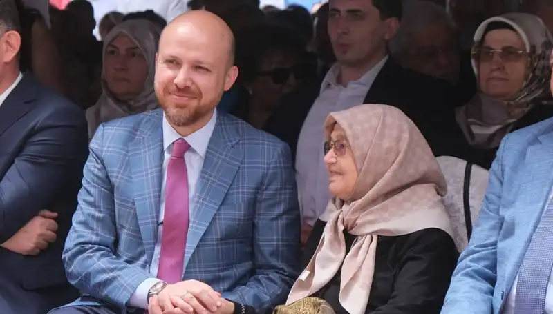 Türkiye Eğitimde Dünya Standartlarını Yakalamada İddialı! - Bilal Erdoğan Açıklıyor