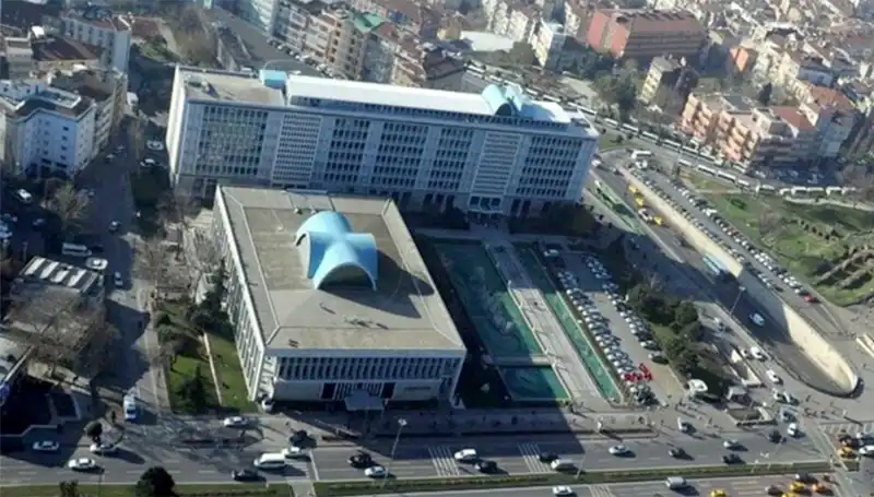 İBB Soruşturmasında Whatsapp Grubunda Neler Konuşuldu?