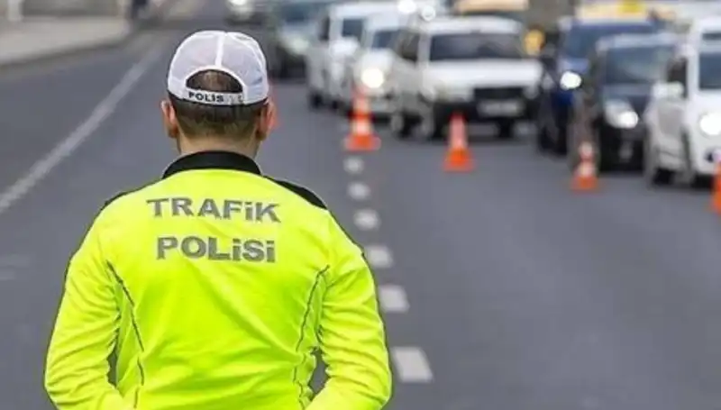 Cumartesi Günü Şehirdeki Trafik Düzenlemeleri: Hangi Yollar Kapatılacak?