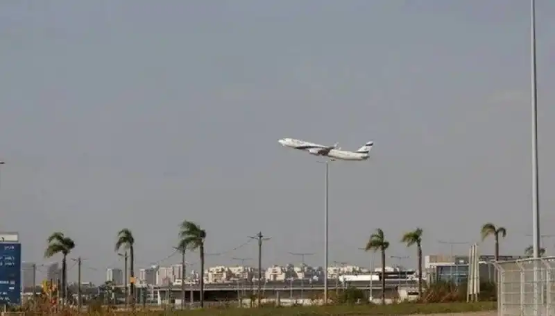 Yemenli Husiler, Ben Gurion Havalimanı'nı Hedef Alarak Gerilimi Tırmandırdı