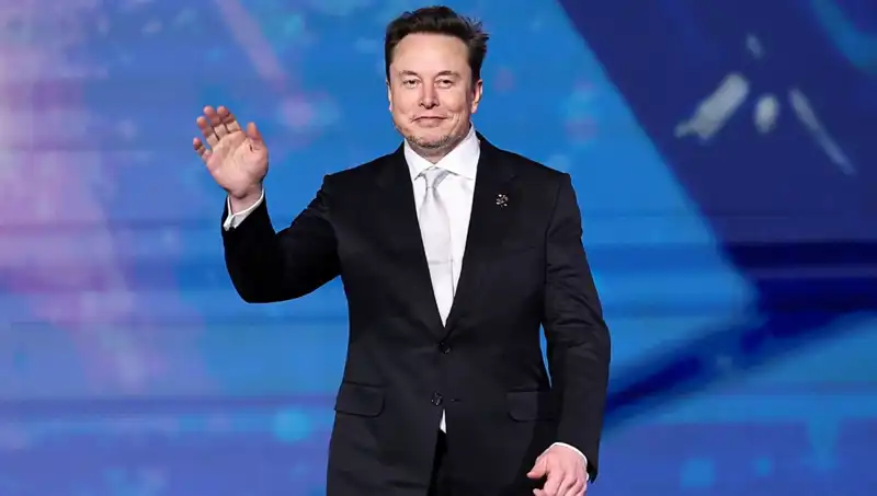 Tesla'nın Mirası: "Canavar" Modeli Neden Rafa Kaldırıldı?