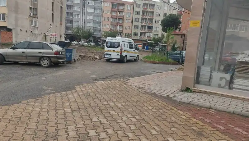 4'üncü Kattan Düşen Kadının Dramı: Hayatı İçin Mücadele Ediyor
