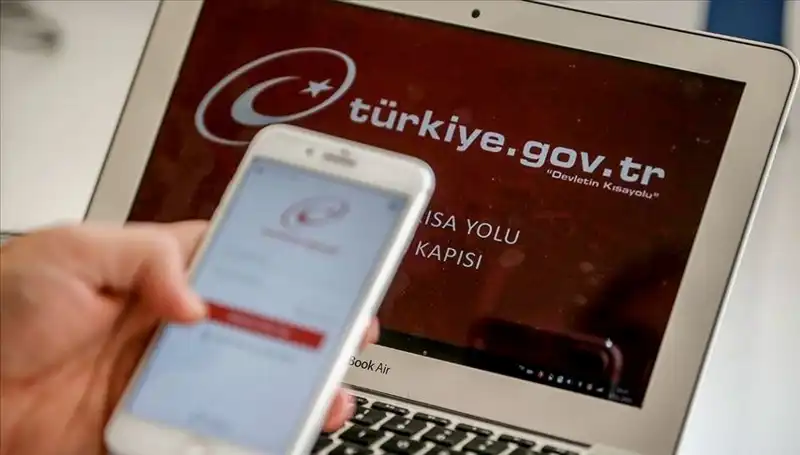 E-Devlet Üzerinden 8 Binden Fazla Hizmet: Bakan Kacır'dan Açıklama