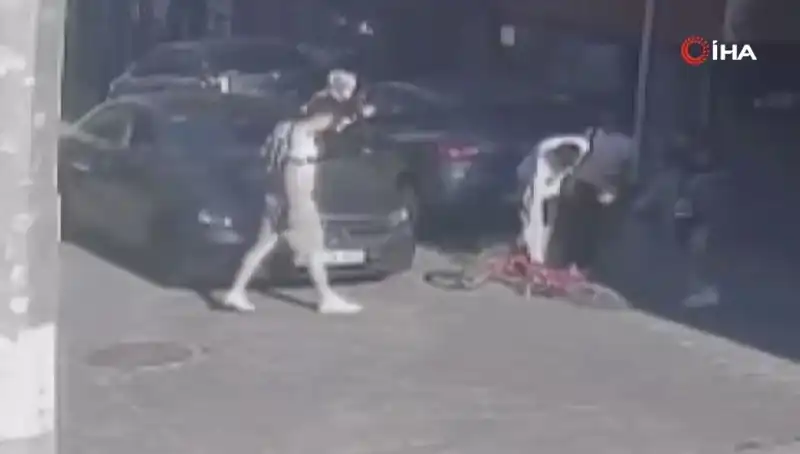 10 Yaşındaki Çocuğa Akran Zorbalığı: Bisiklet İçin Tekme Tokat Dayak Yedi