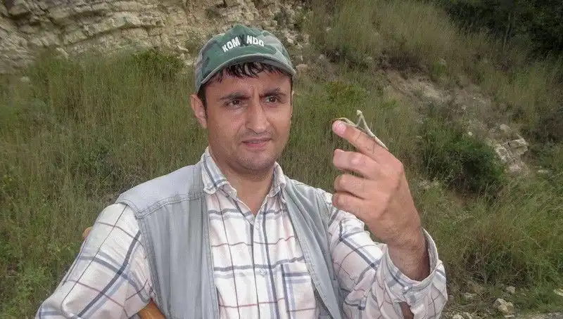 Yeni Keşfedilen Böcek Türüne Eşinin İsmini Veren Bilim Adamı Sosyal Medyada Tartışmalara Yol Açtı