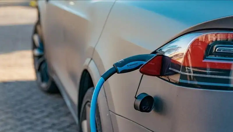 Elektrikli Araç Sahibi Olma İsteği Nedeniyle Satışlar Düşüyor!