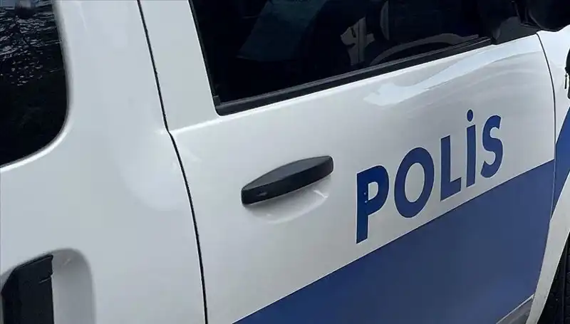 Çatıda Bulunan Bebeğin Ölümü: Anne Tutuklandı, Sosyal Medya Ayağa Kalktı