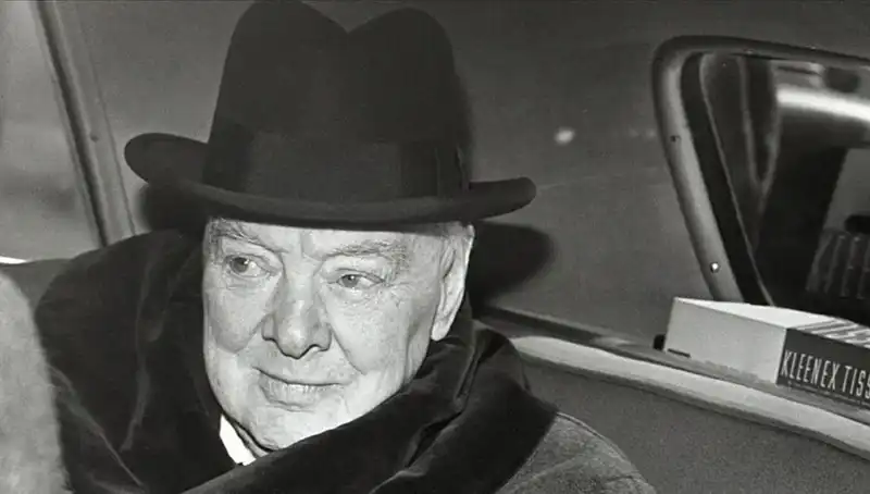 Tarihi Churchill Bekar Evi Satışta: 3,75 Milyon Sterlinle Yeni Sahibini Bekliyor