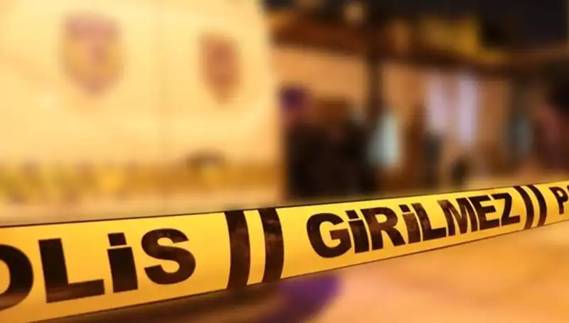 İzmir'de Aile İçi Kavga: Çocuk da Dahil 4 Kişi Ağır Yaralandı