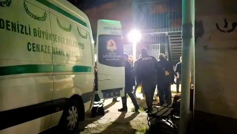 Yem Karma Makinesine Düşen Besicinin Feci Ölümü: Olayın Ardındaki Detaylar