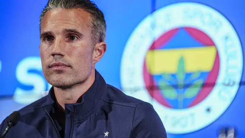 Robin van Persie'den Fenerbahçe için Önemli Tur Tahmini Açıklaması!
