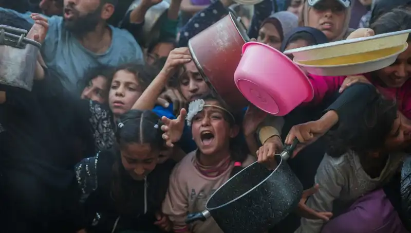 Gazze'de Un Stokları Tükendi: Açlık Krizi Kapıda!
