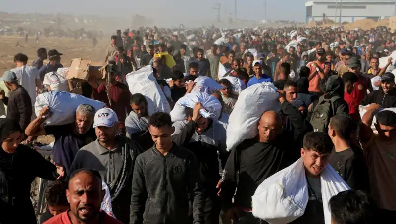 İsrail Ordusu’ndan Han Yunus’a Kuşatma: Stratejik 15 Kilometrelik Koridor Açıldı