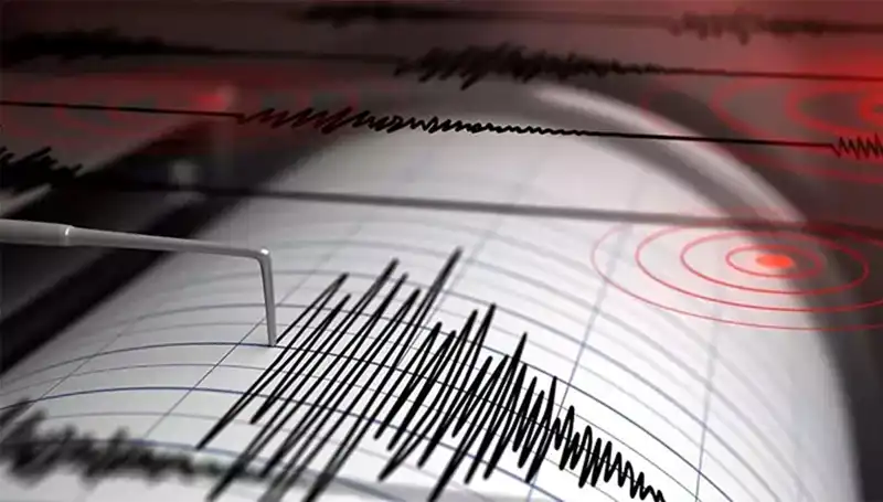 Datça Açıklarında Şiddetli Deprem: 4,4 Büyüklüğünde Sarsıntı Hissettirildi
