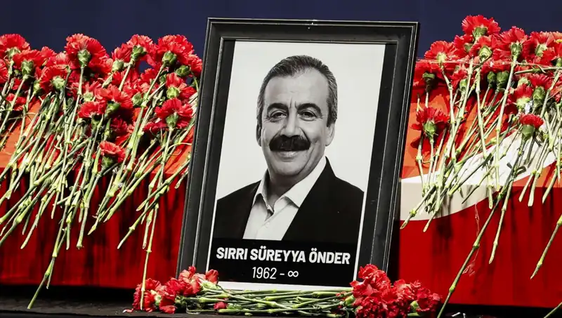 Meclis’te Sırrı Süreyya Önder’in Anılması: Anılar ve Duygular Yeniden Canlandı