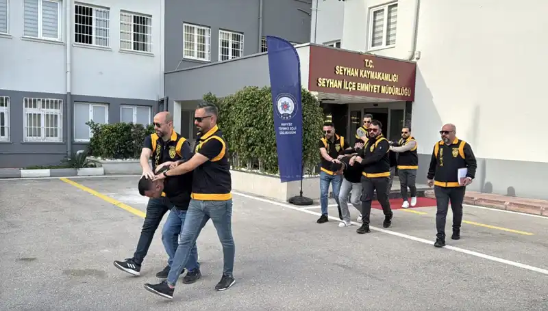 Alacak Verecek Kavgasında Evinin Kurşunlandığı Şoke Edici Olay!