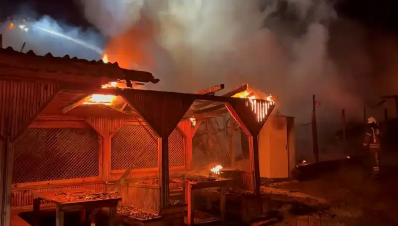 Şile'de Altı Gözleme Restoranı Alev Alev Yandı: Şok Edici Gelişmeler